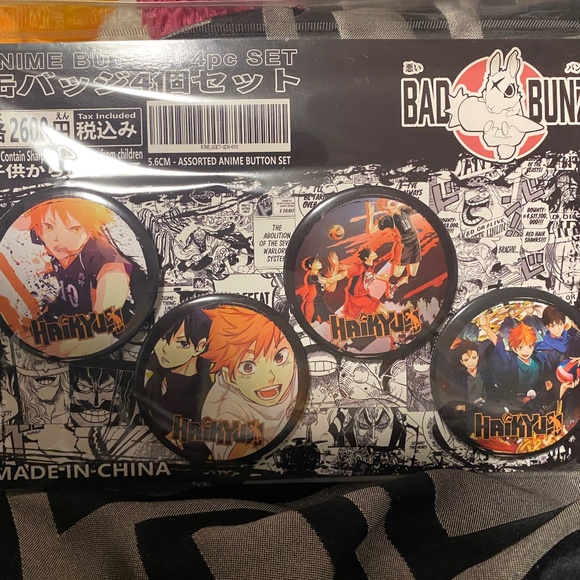 Haikyuu 4pc pin set - Picture 1 of 2